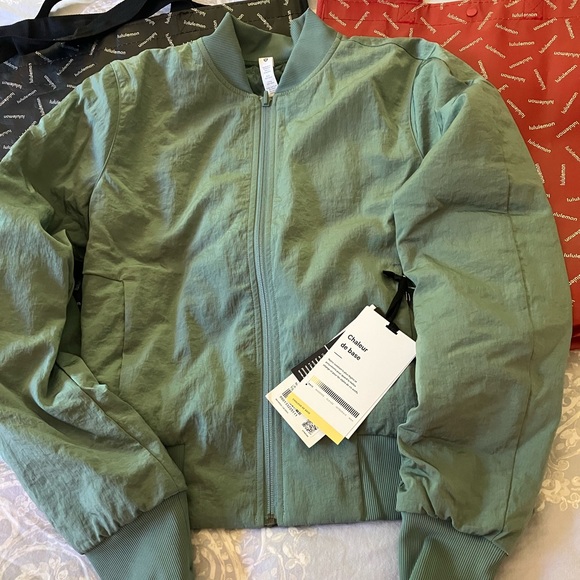 NWT Lululemon Non Stop Reversible Bomber, Sz 4, Tidewater Teal! - Picture 6 of 11